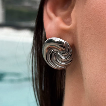 Brinco Luxo Espiral Banhado em Prata