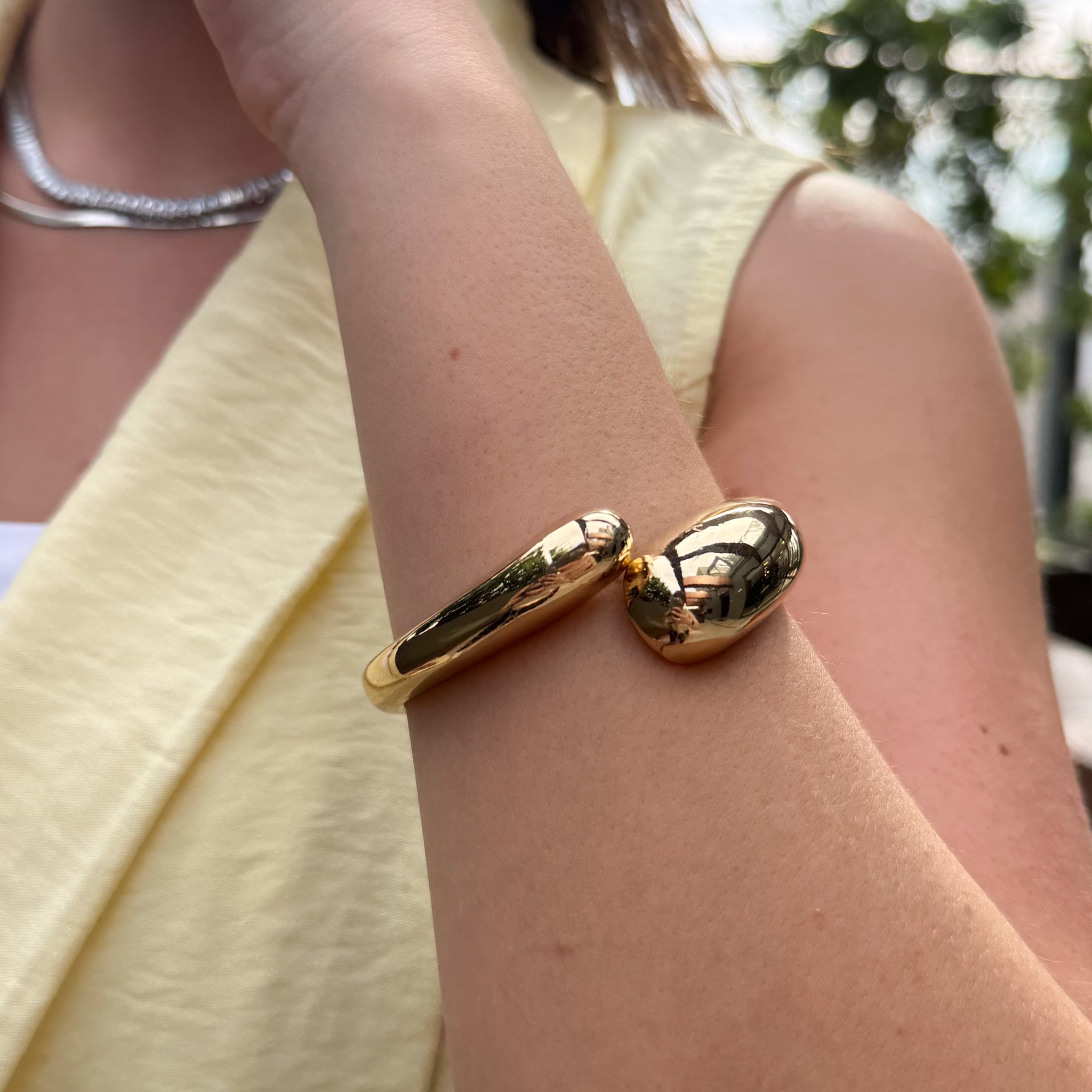 Bracelete Gota Bold Banhado em Ouro 18k