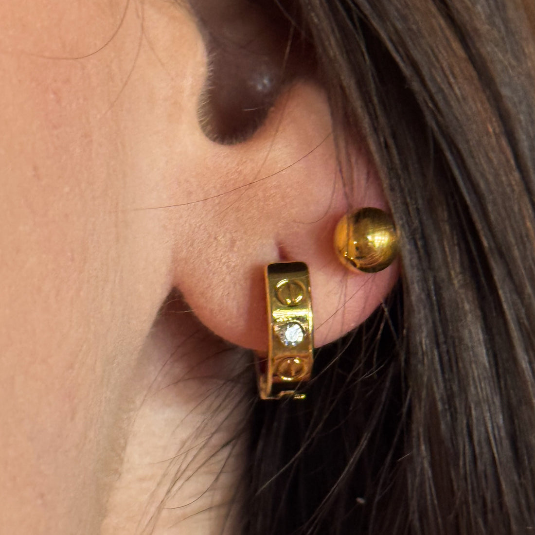 Brinco Esfera Banhado em Ouro 18k
