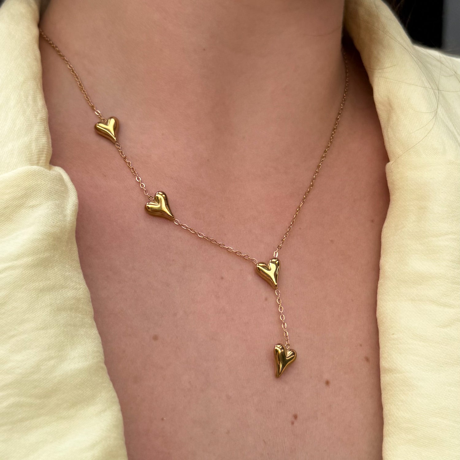 Colar Coração Charm Banhado em Ouro 18k