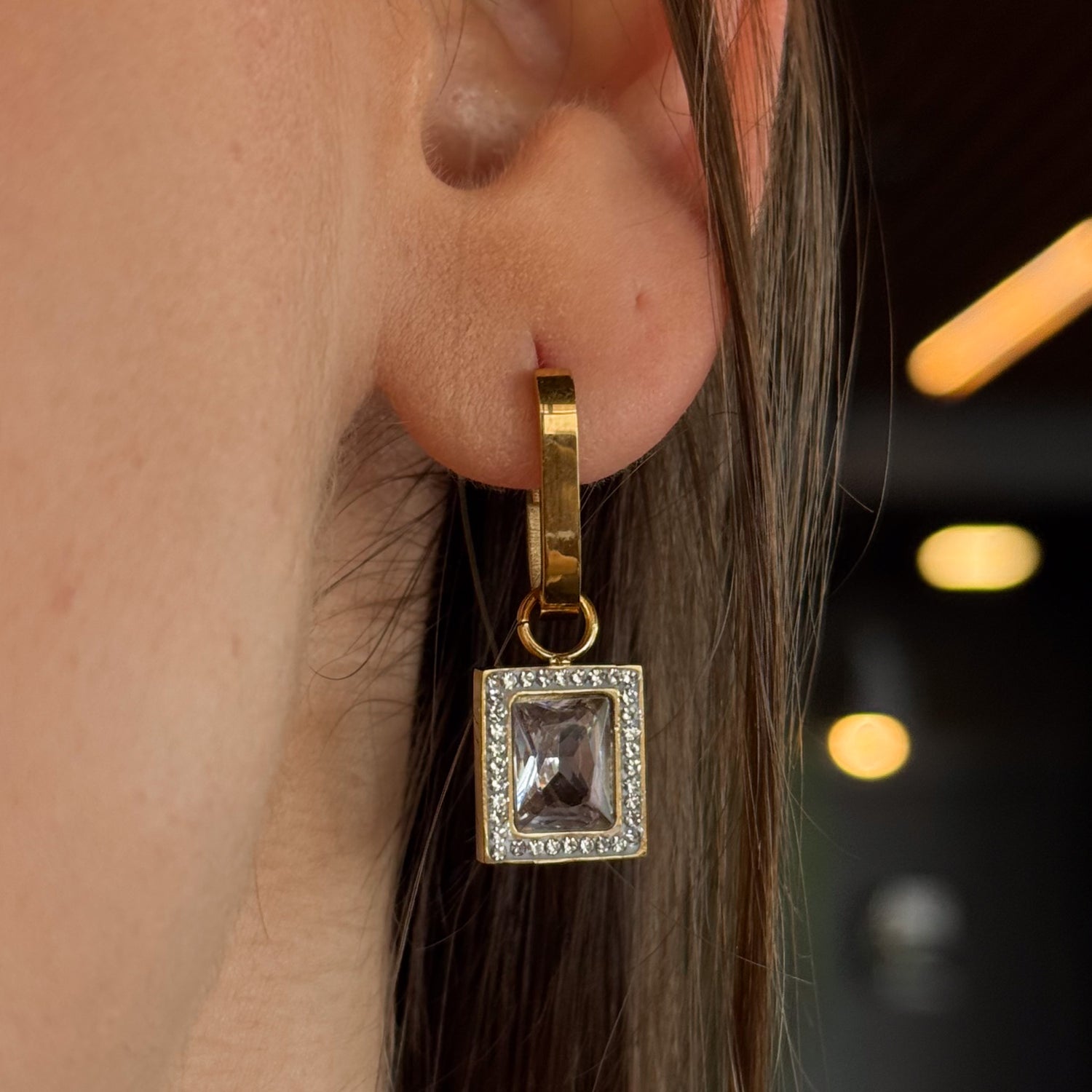 Brinco Luxo Cravejado Banhado em Ouro 18k