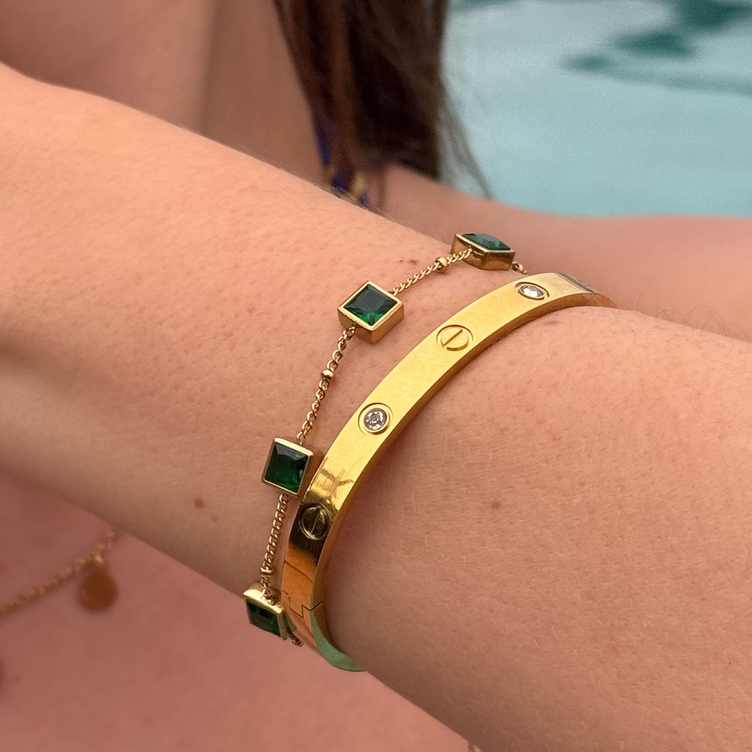 Bracelete Pedras de Glamour Banhado em Ouro 18k