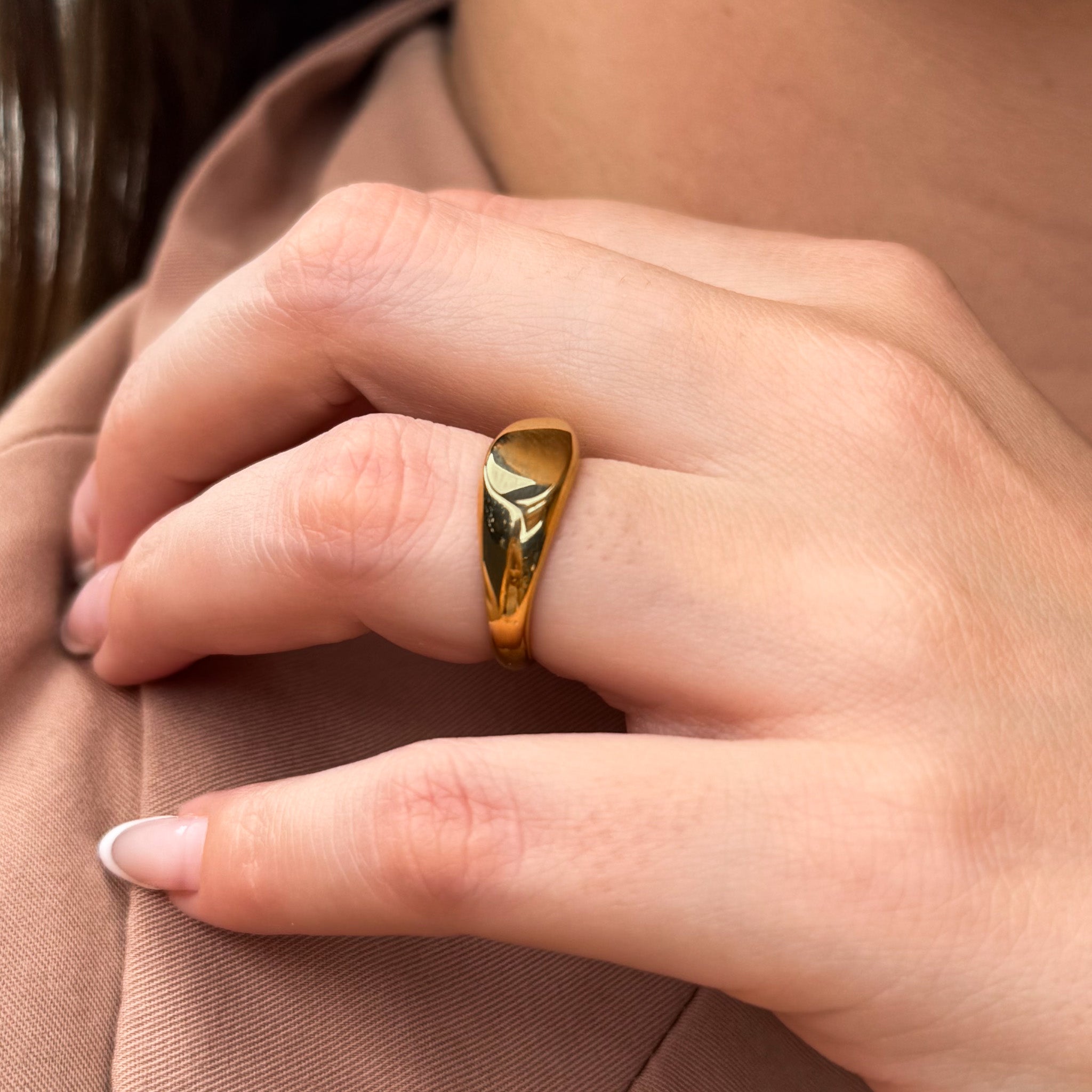 Anel Minimalista Banhado em Ouro 18k